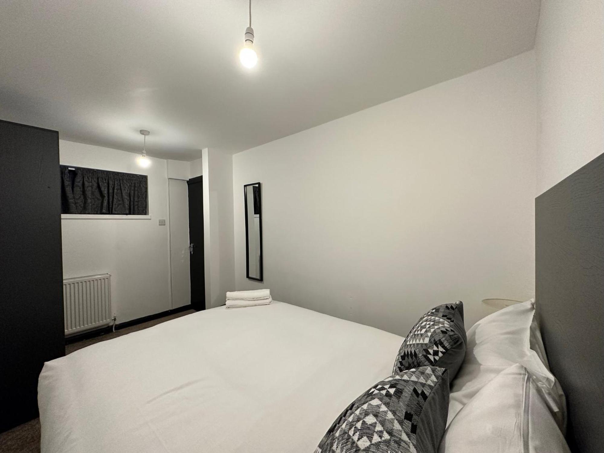 Mulberry Aparthotel Newcastle Гейтсхед Номер фото