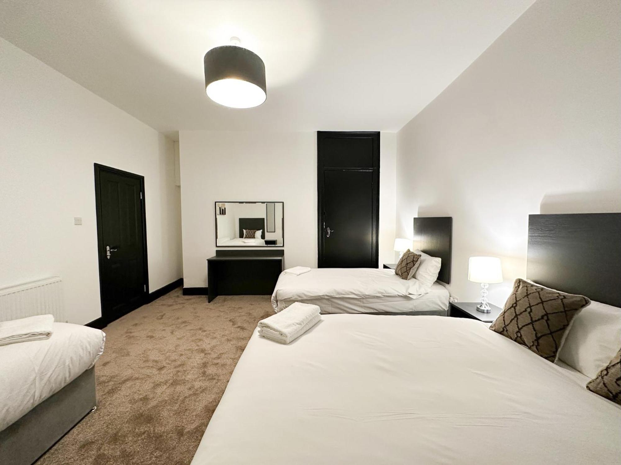 Mulberry Aparthotel Newcastle Гейтсхед Номер фото