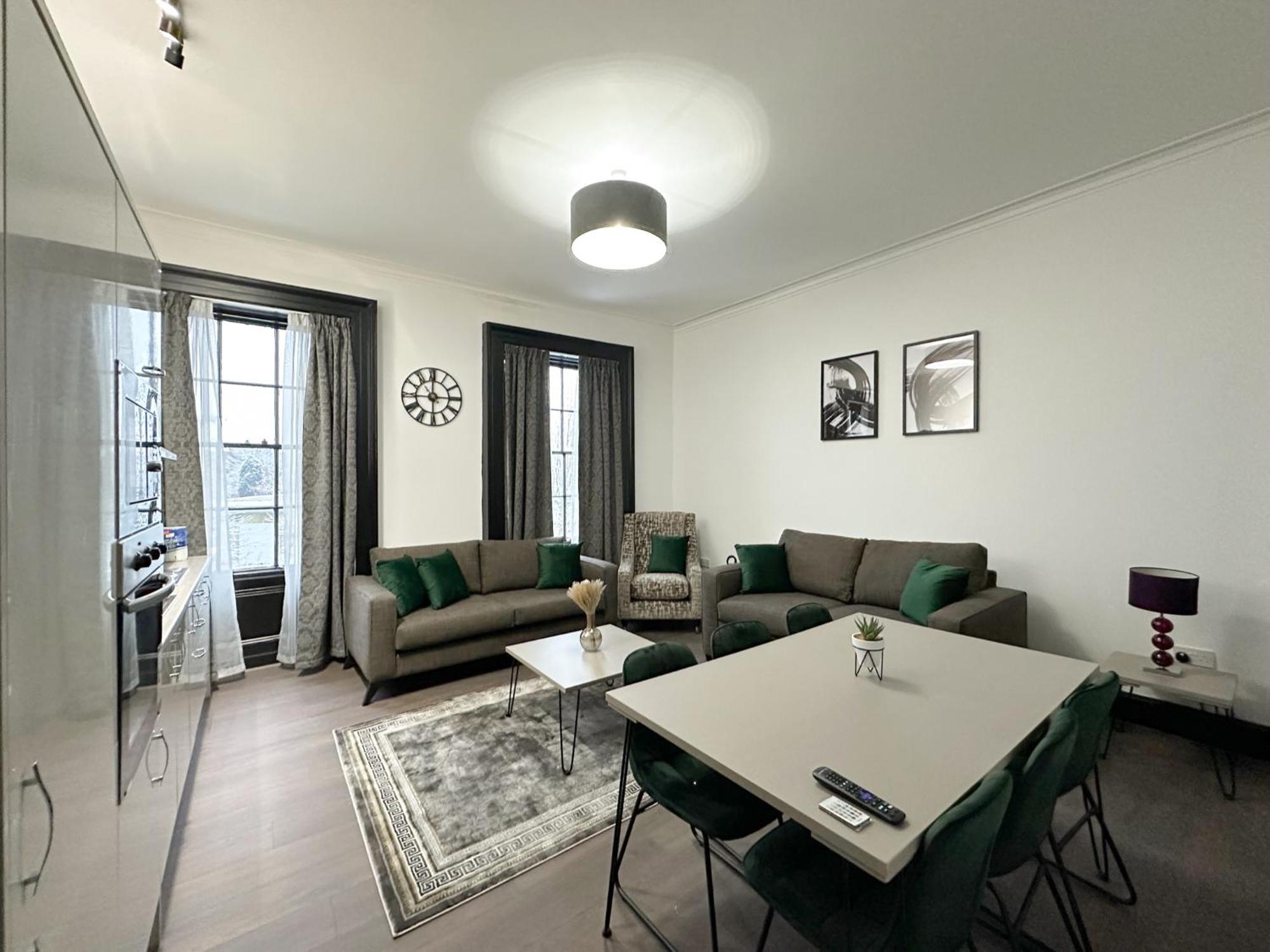 Mulberry Aparthotel Newcastle Гейтсхед Номер фото